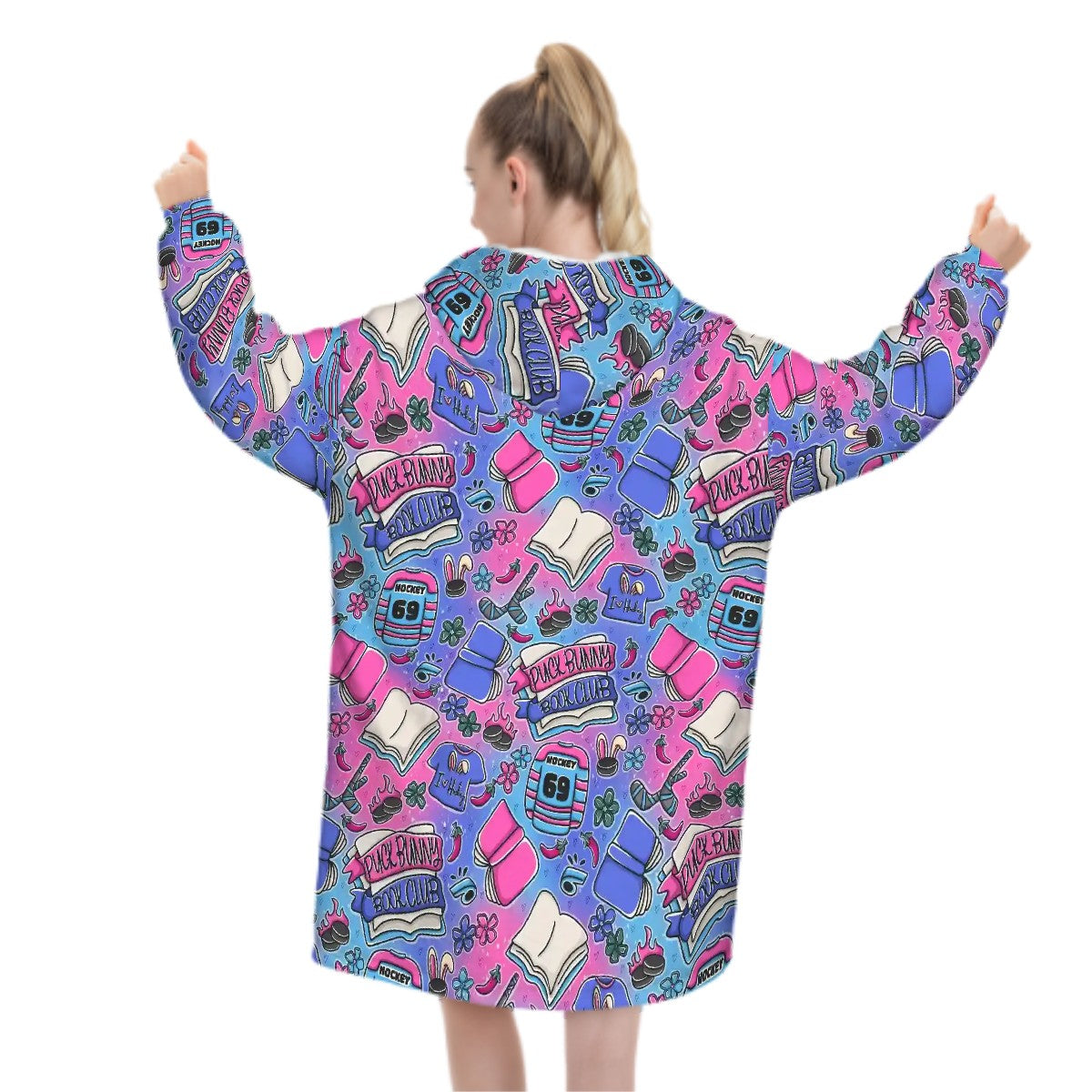 Puck bunny hockey romance bookish blanket hoodie