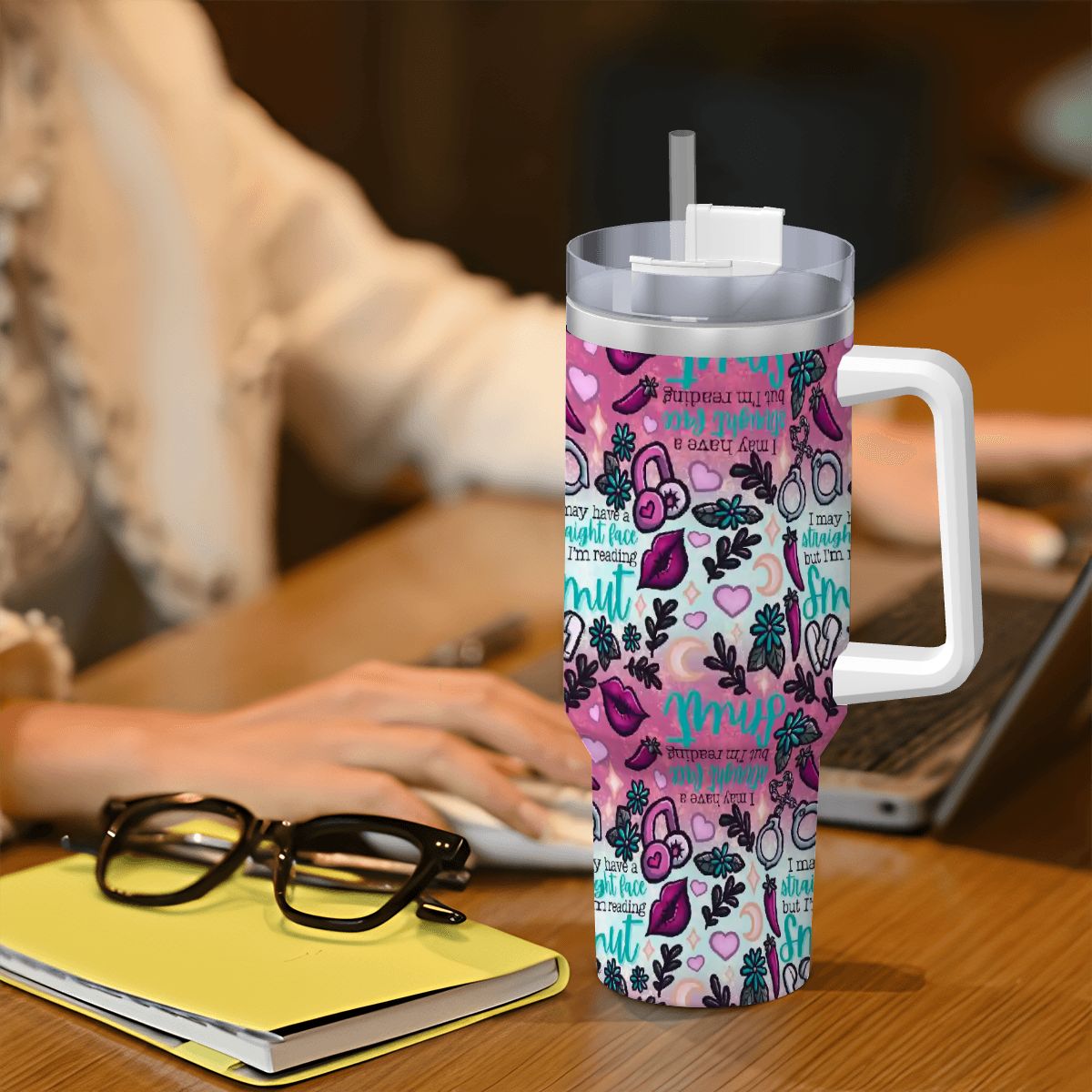 Straight face but reading smut 40oz travel mug