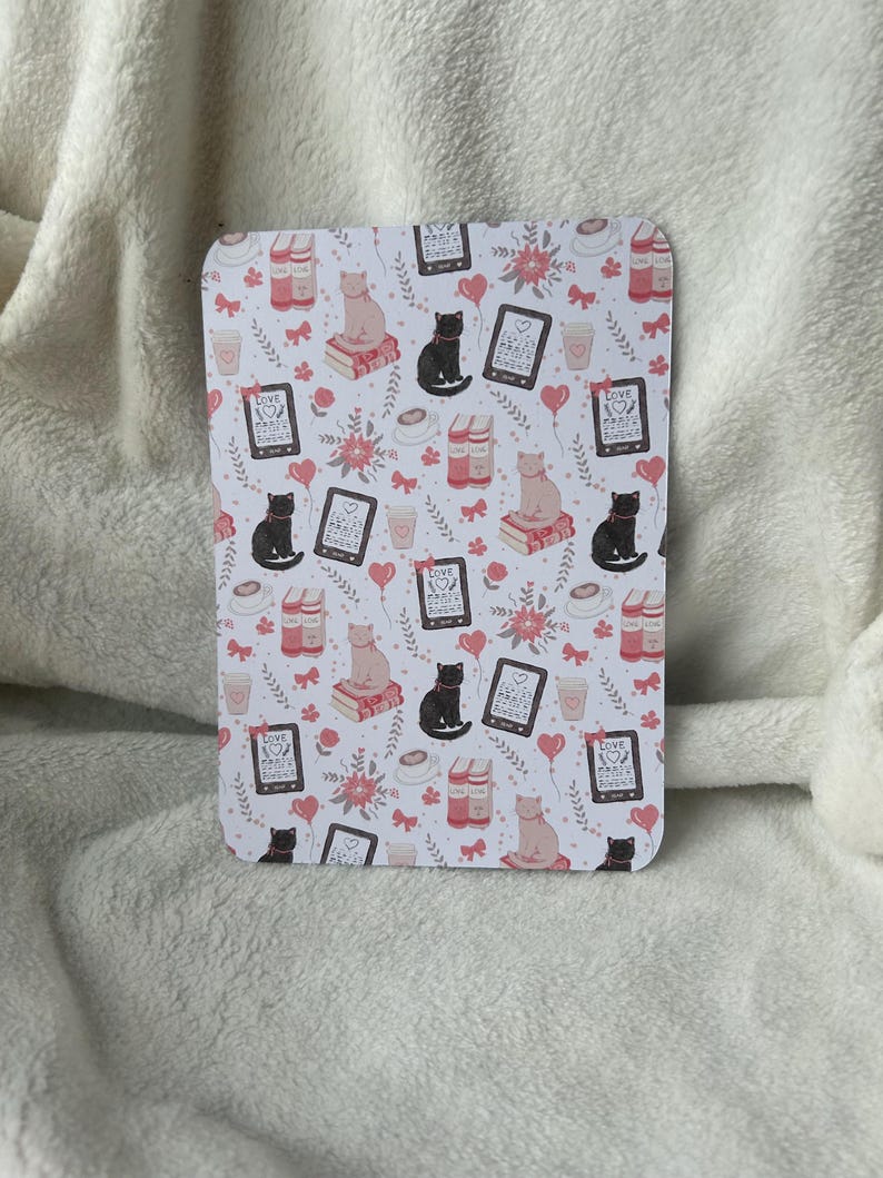 Love cats and kindles kindle insert for clear case