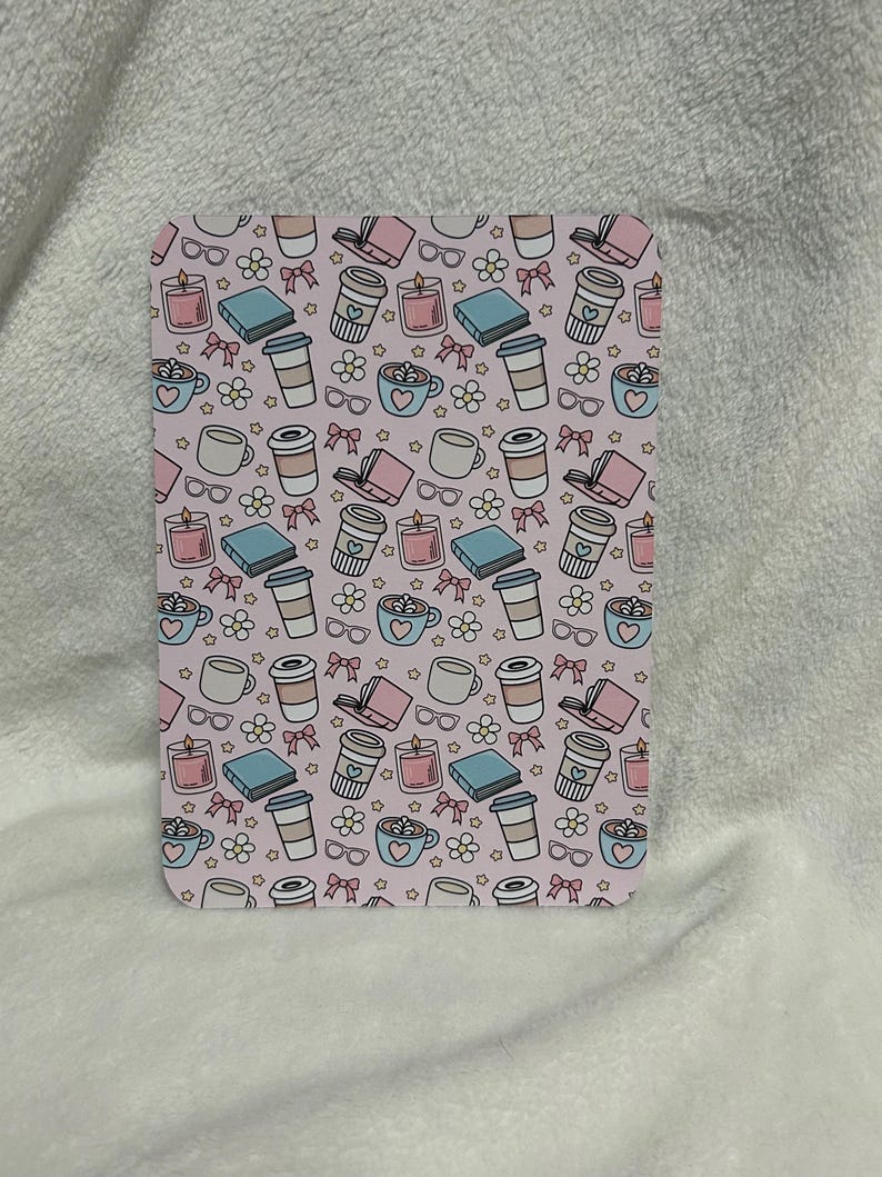 The cosy reader books and coffee kindle insert for clear case