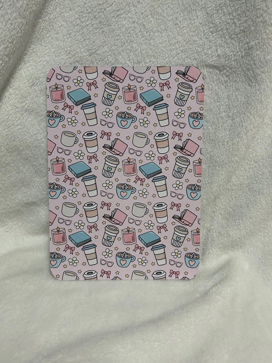 The cosy reader books and coffee kindle insert for clear case