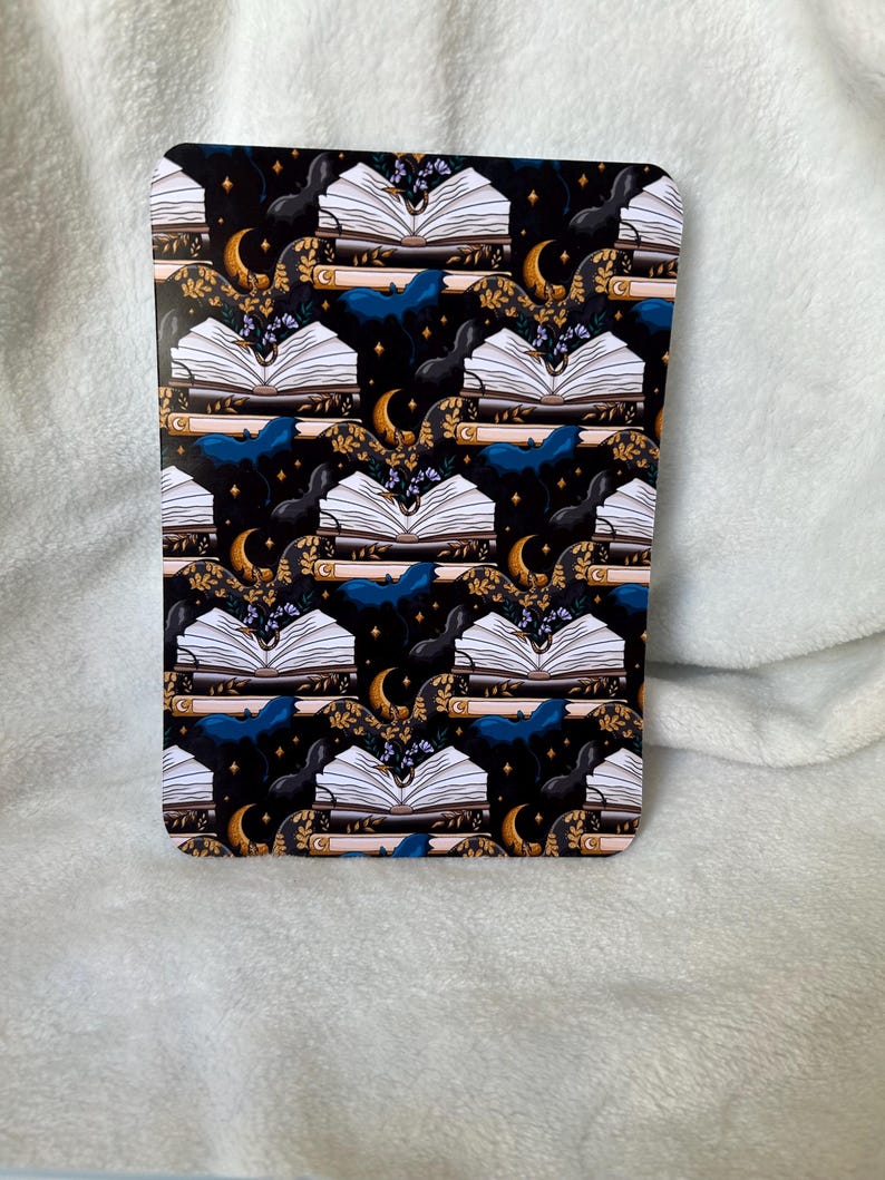 Book dragons at night kindle insert for clear case