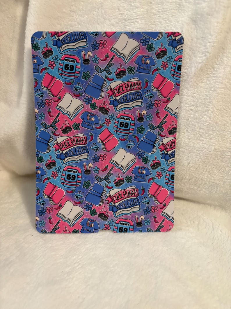 Puck bunny kindle insert for clear case